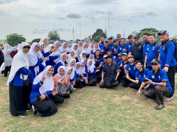 Bersama Kepala Madrasah Bpk. RUBANGI, Pendidik, dan Tenaga Kependidikan MAN 1 Lampung Timur ikut Apel Hari Amal Bakti Kemenag KE-78 di Way Jepara